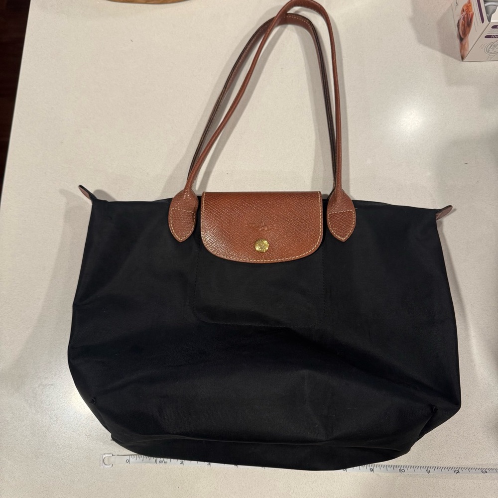 Longchamp Medium Le Pilage Nylon Shoulder Bag